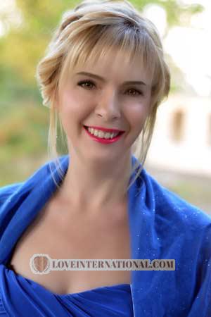 175612 - Alexandra Age: 38 - Ukraine