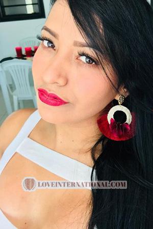 192906 - Yessica Age: 32 - Colombia