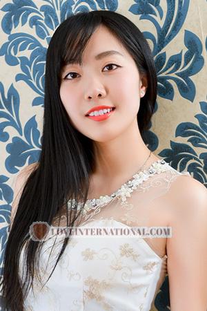 203896 - Bess Age: 30 - China