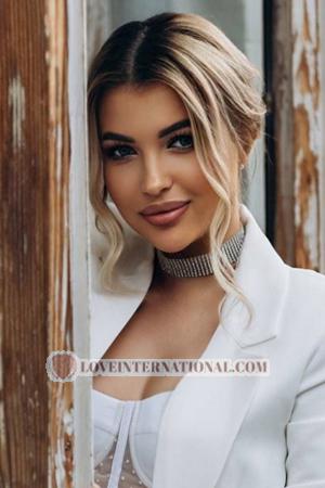 214973 - Anastasiia Age: 30 - Ukraine